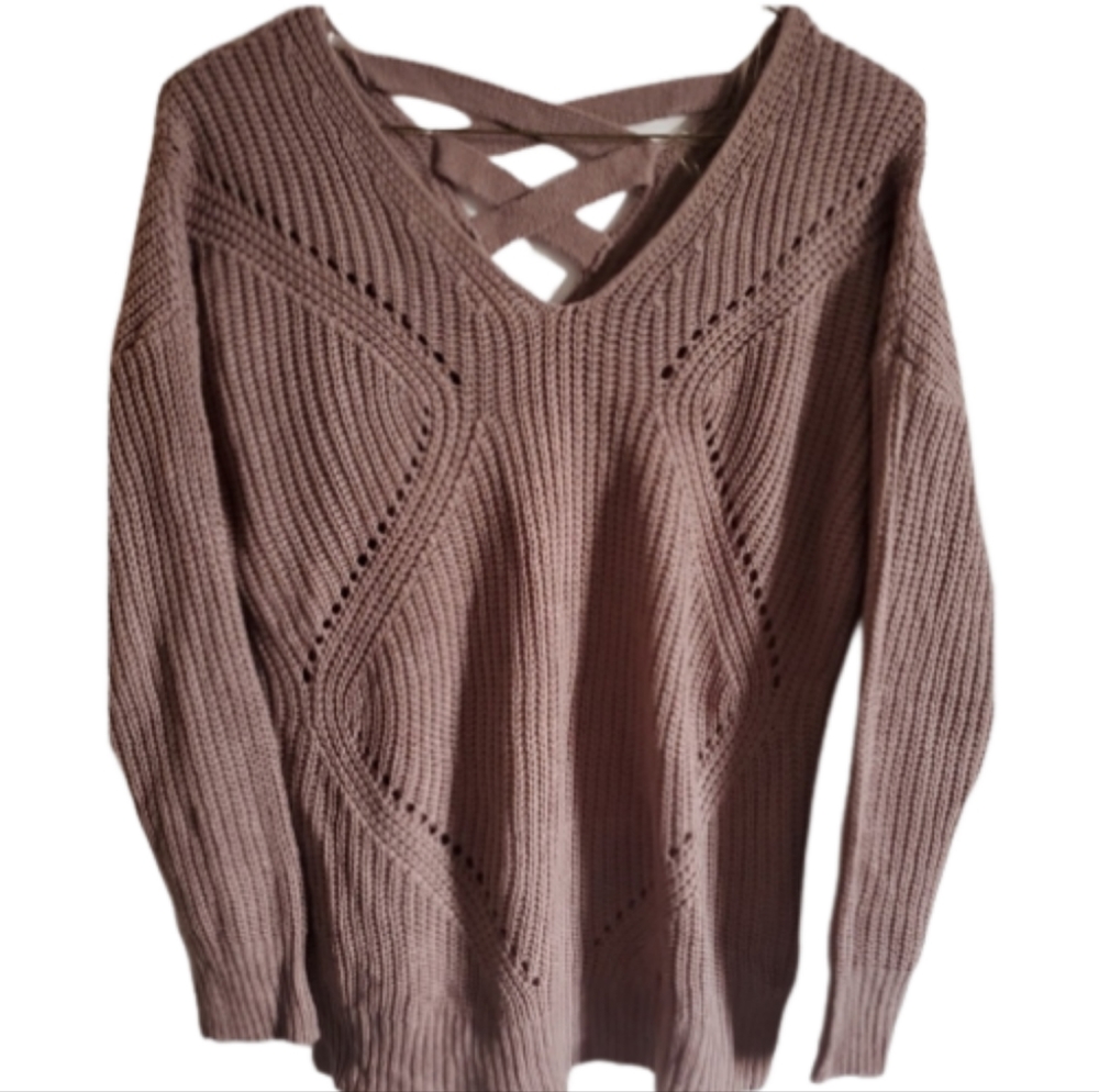 CHARLOTTE RUSSE SWEATER - Picture 2 of 11